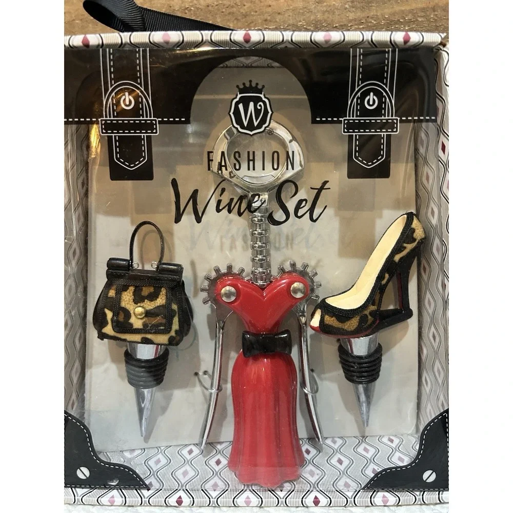Wild Eye Design Fashion Wine 3 Piece Set, 1 Opener and 2 Stoppers NEW
